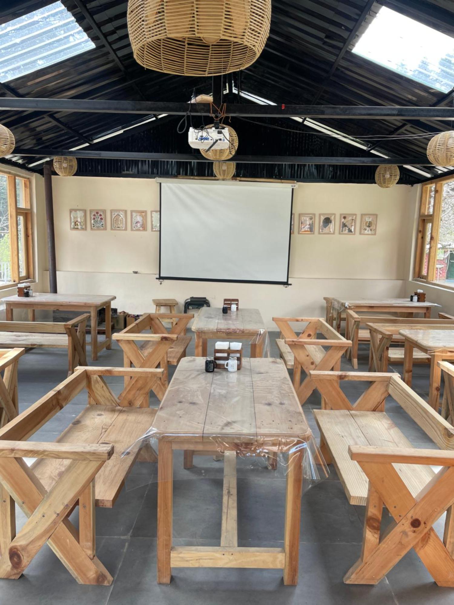 Mountrush Adventures Hostel